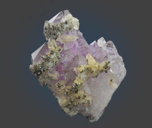 906227 (a): :2048x1721